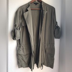 Banana Republic Utility Jacket Full Zip Pockets Drawstring Lightweight size Med